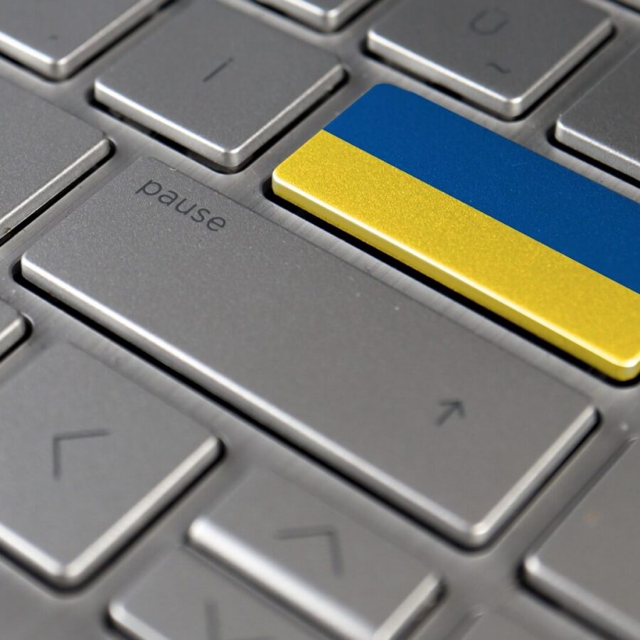 100 дней войны в Украине: Как конфликт разворачивается в киберпространстве