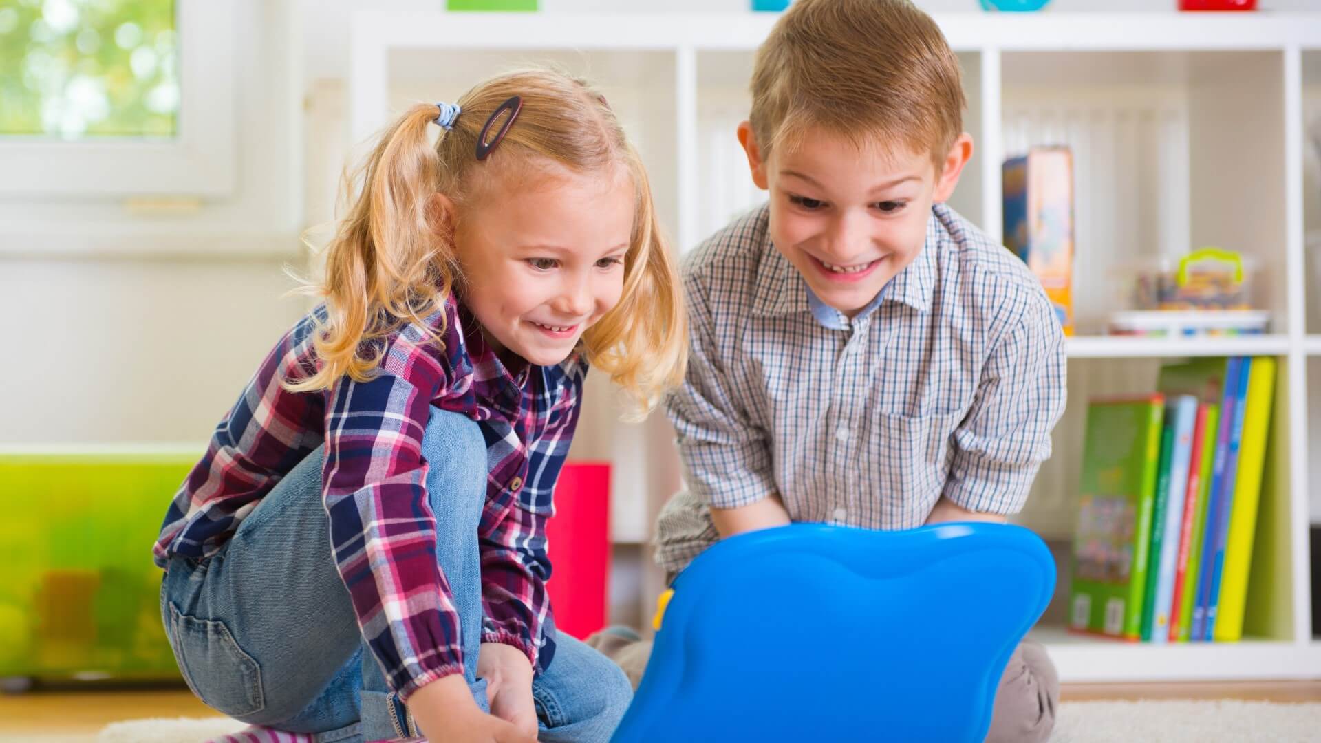 Игрушки ведут себя плохо: как родителям защитить семью от угроз IoT