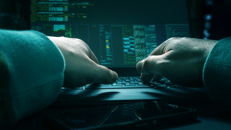 DEF CON 31: Минобороны США призывает хакеров взломать ИИ